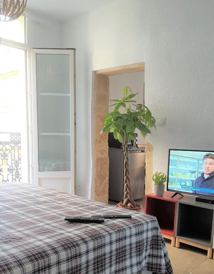 Le Balcon De Saint Roch Lägenhet Montpellier Exteriör bild
